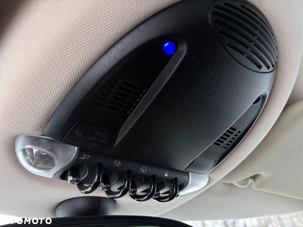 MINI Countryman Cooper D ALL4 - 16