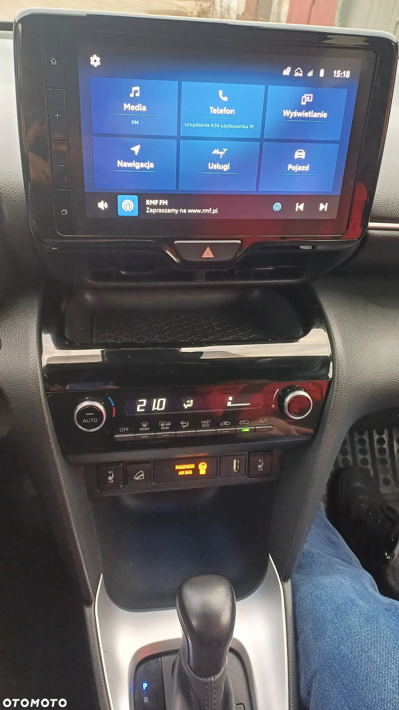 Toyota Yaris Hybrid 1.5 Comfort - 21