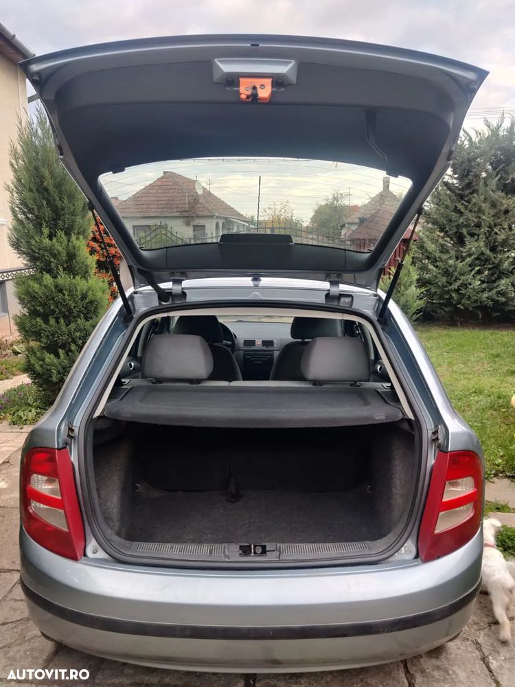 Skoda Fabia - 3