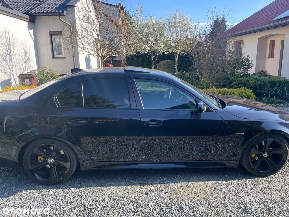 BMW Seria 5 525d - 18