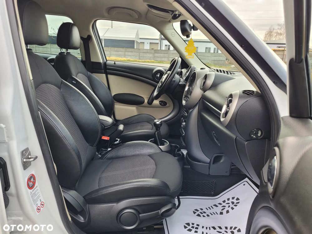 MINI Countryman Cooper S ALL4 - 16