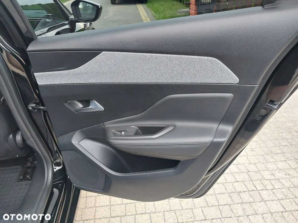 Peugeot 308 - 24