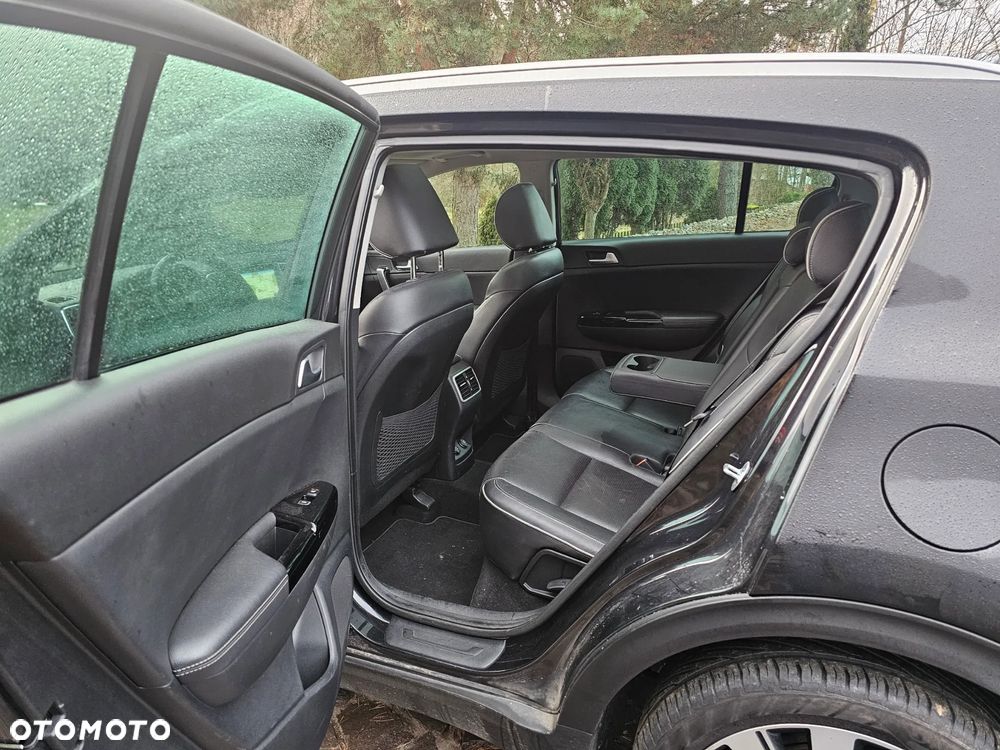 Kia Sportage 2.0 CRDI Business Line 4WD - 31