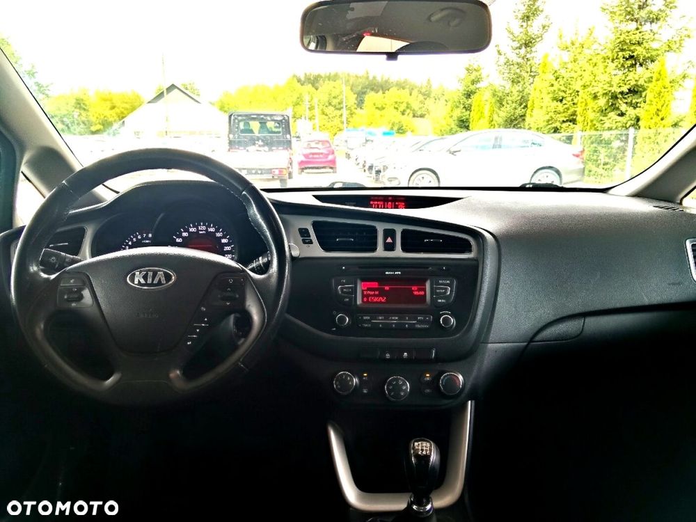 Kia Ceed - 6