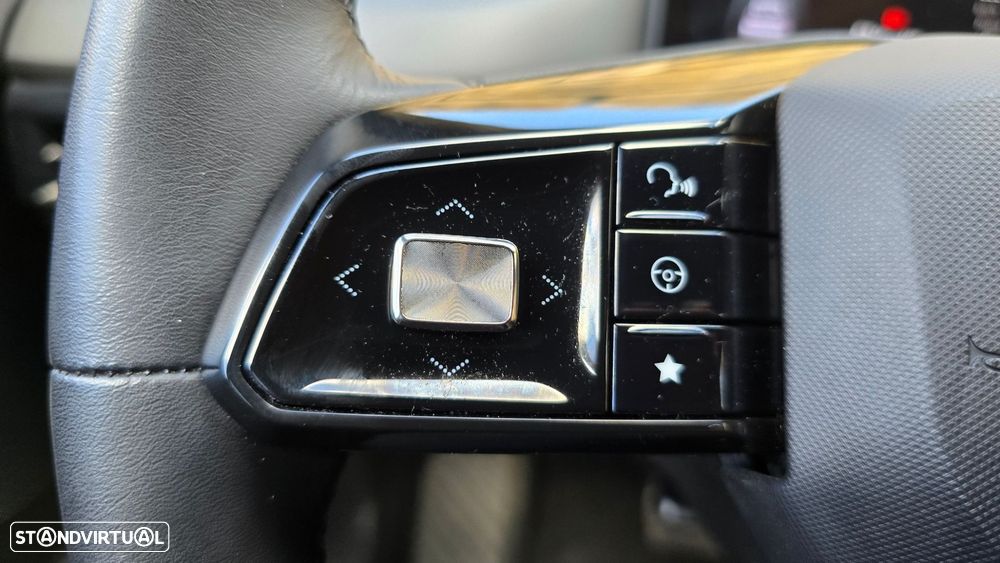 MG MG4 64 kWh Luxury - 15