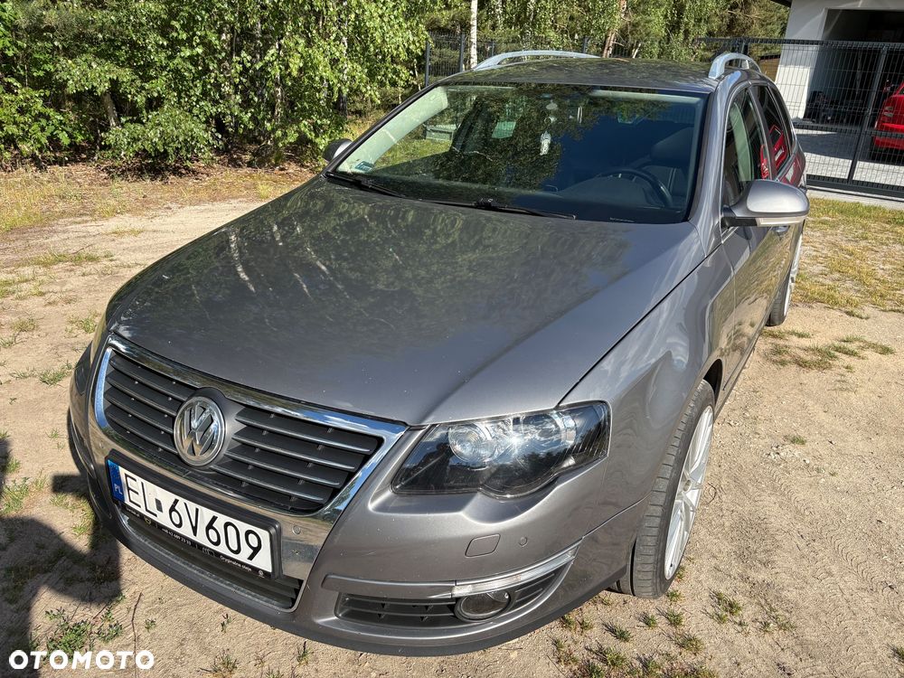 Volkswagen Passat V6 FSI 4Motion DSG R36 - 2