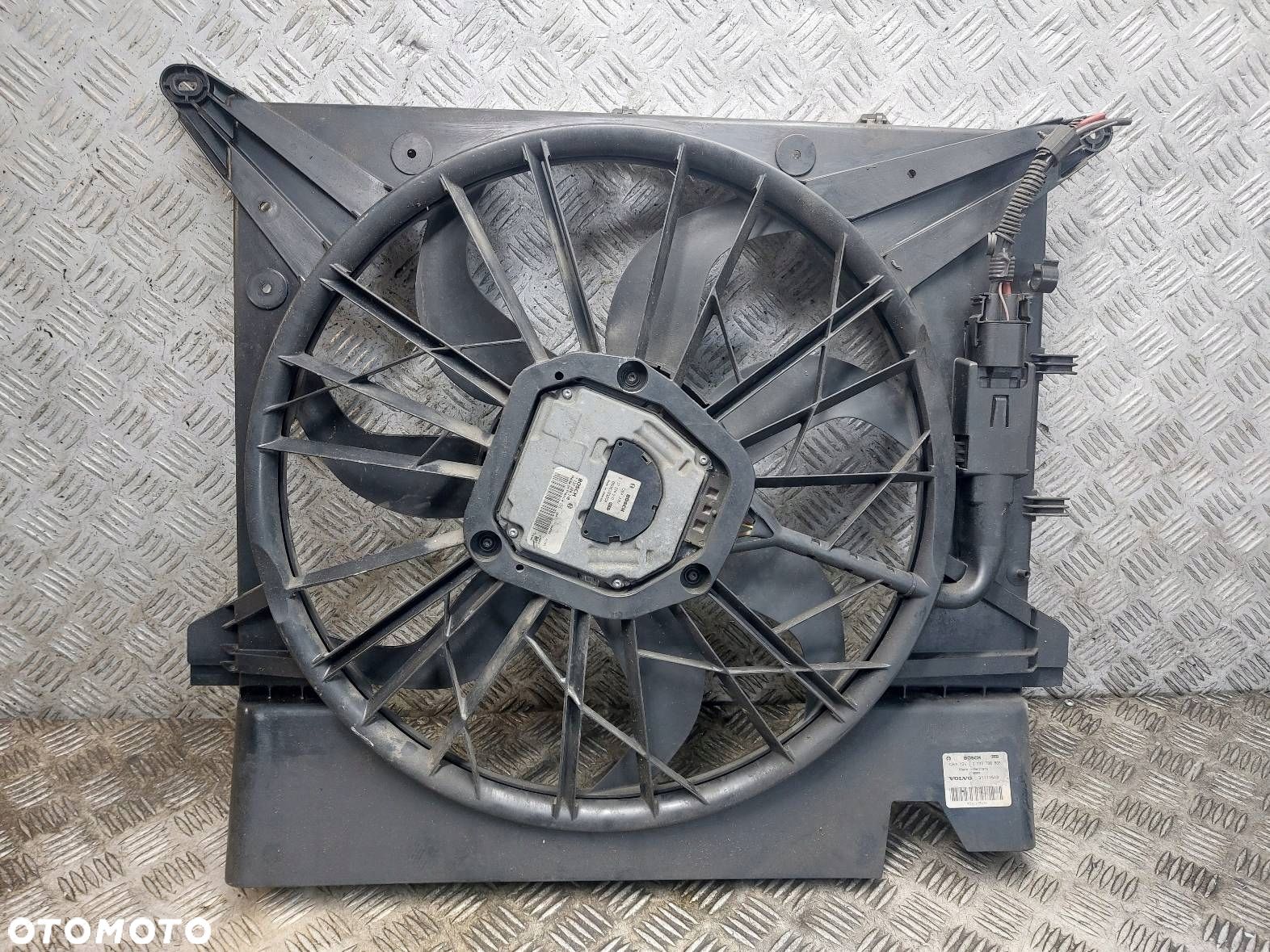 WENTYLATOR CHŁODNICY WODY VOLVO XC90 I 2.4 D5 31111543 3137229010 - 1