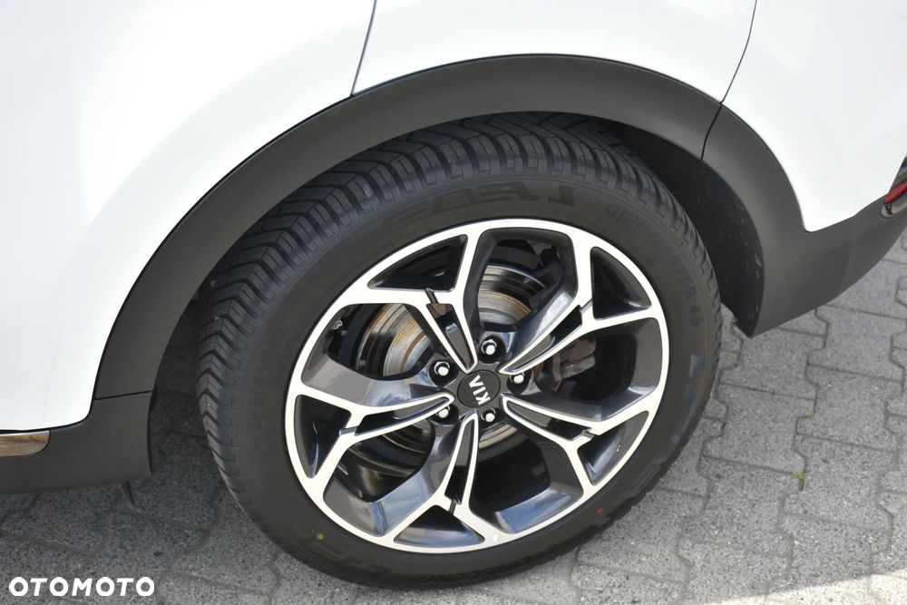 Kia Sportage 2,0 CRDI AWD GT Line - 26