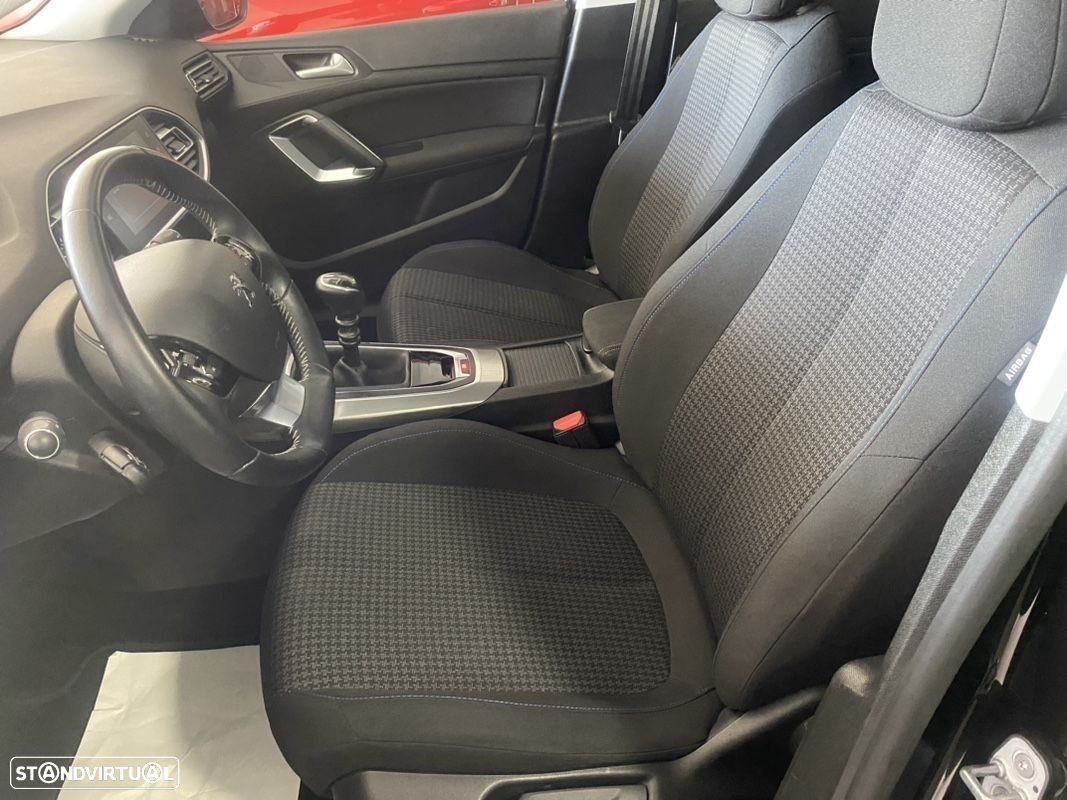 Peugeot 308 1.5 BlueHDi Style - 17