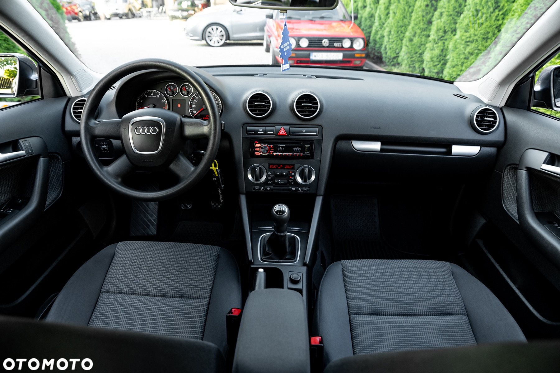 Audi A3 Sportback 1.6 Ambiente - 25
