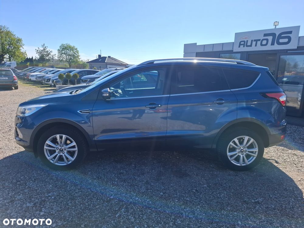 Ford Kuga 1.5 TDCi 2x4 Titanium - 9