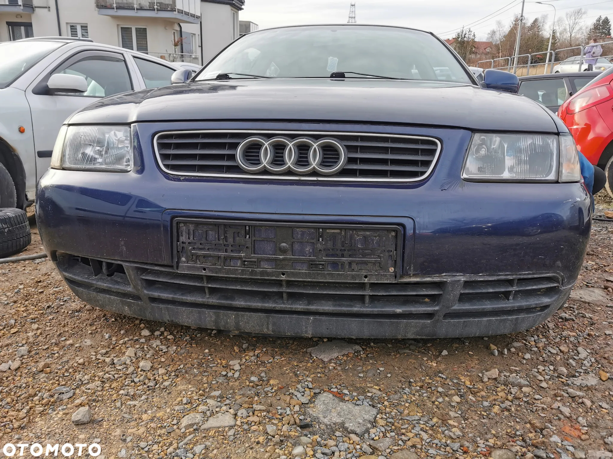 MASKA KLAPA PRZEDNIA POKRYWA AUDI A3 8L - 4