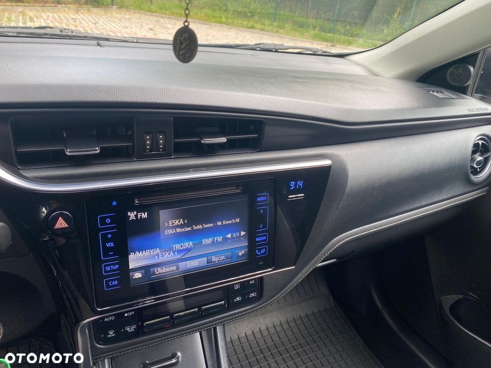 Toyota Auris - 33