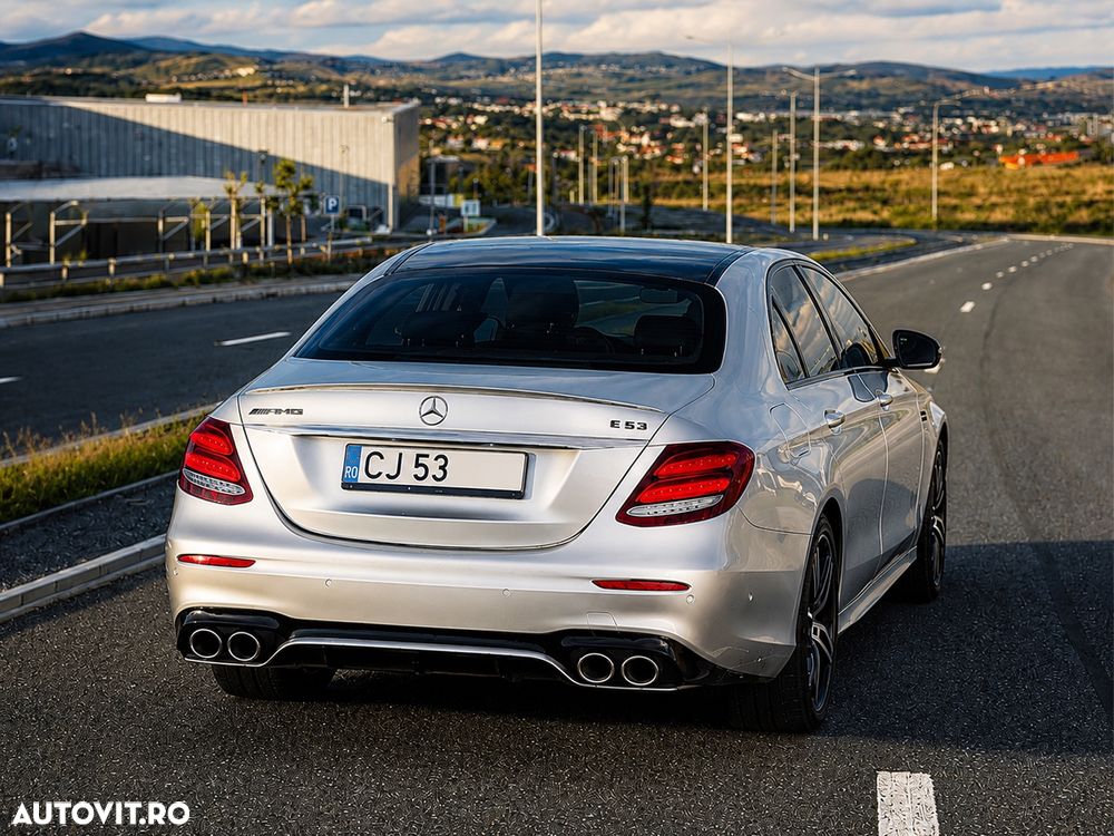 Mercedes-Benz E 53 AMG 4Matic AMG Speedshift 9G-TCT - 3