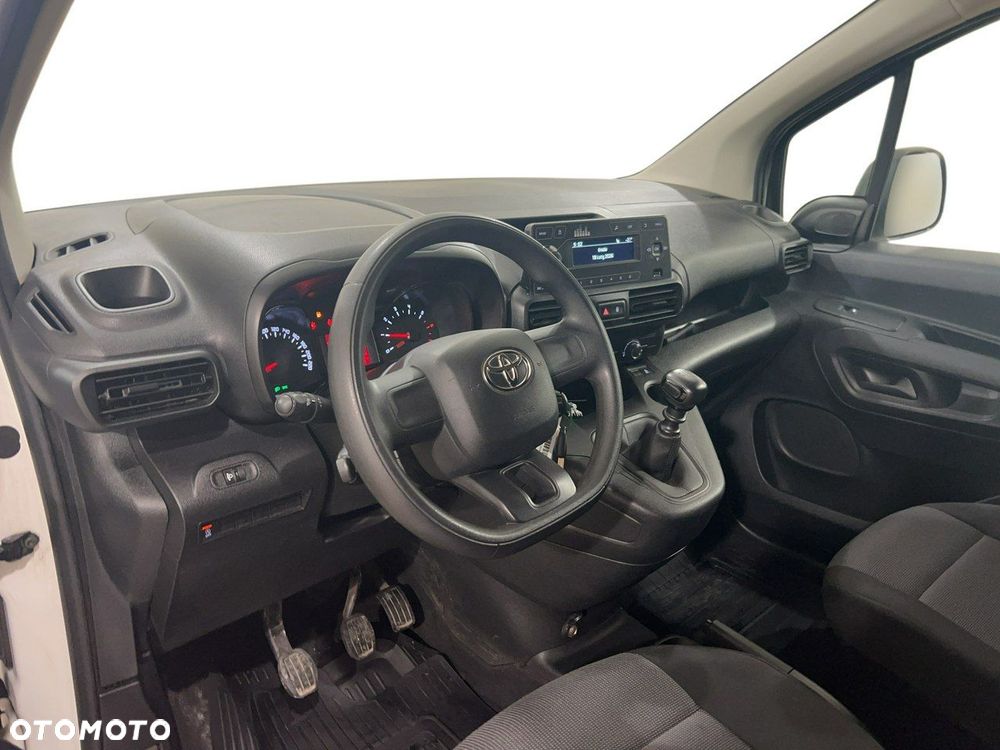 Toyota Proace City - 9
