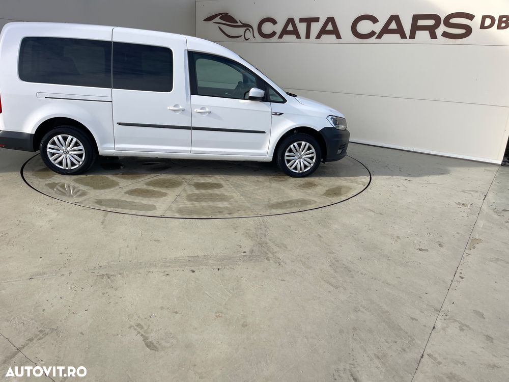 Volkswagen Caddy Maxi - 20