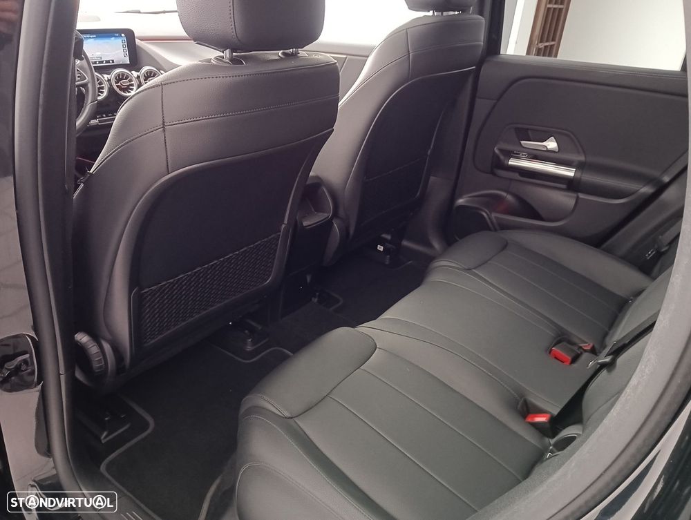 Mercedes-Benz EQA - 18