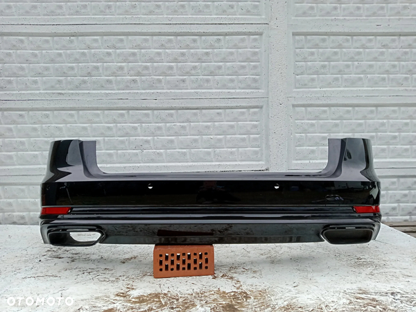 ZDERAK TYŁ TYLNY AUDI A4 B9 LIFT KOMBI NA 4-PDC 8W9807511M 17-20 CZARNY