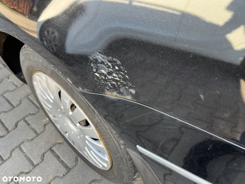 Volkswagen Passat 2.0 TDI DPF Comfortline - 19