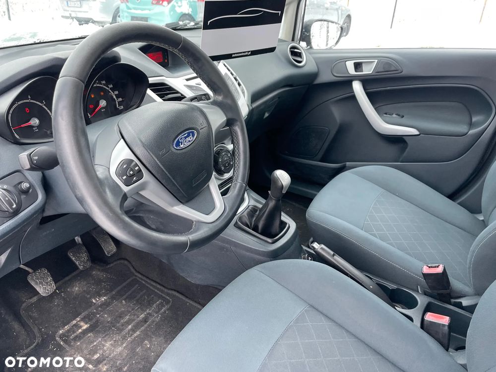 Ford Fiesta 1.25 Viva - 13