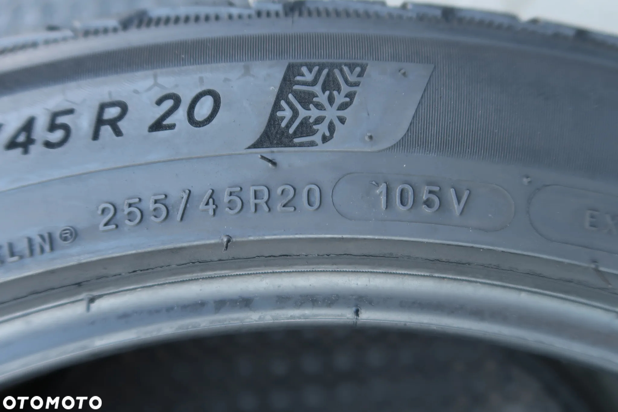 Michelin Alpin 5 suv 255/45/20 - 6