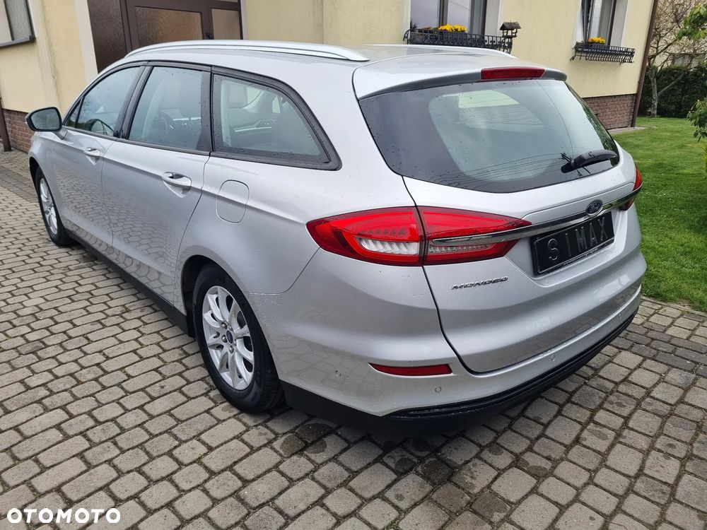 Ford Mondeo SW 2.0 TDCi S&S PowerShift-Aut Business Edition - 2