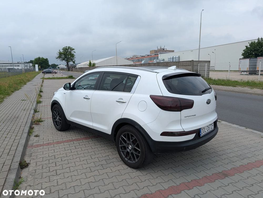 Kia Sportage 2.0 CRDI L AWD - 10