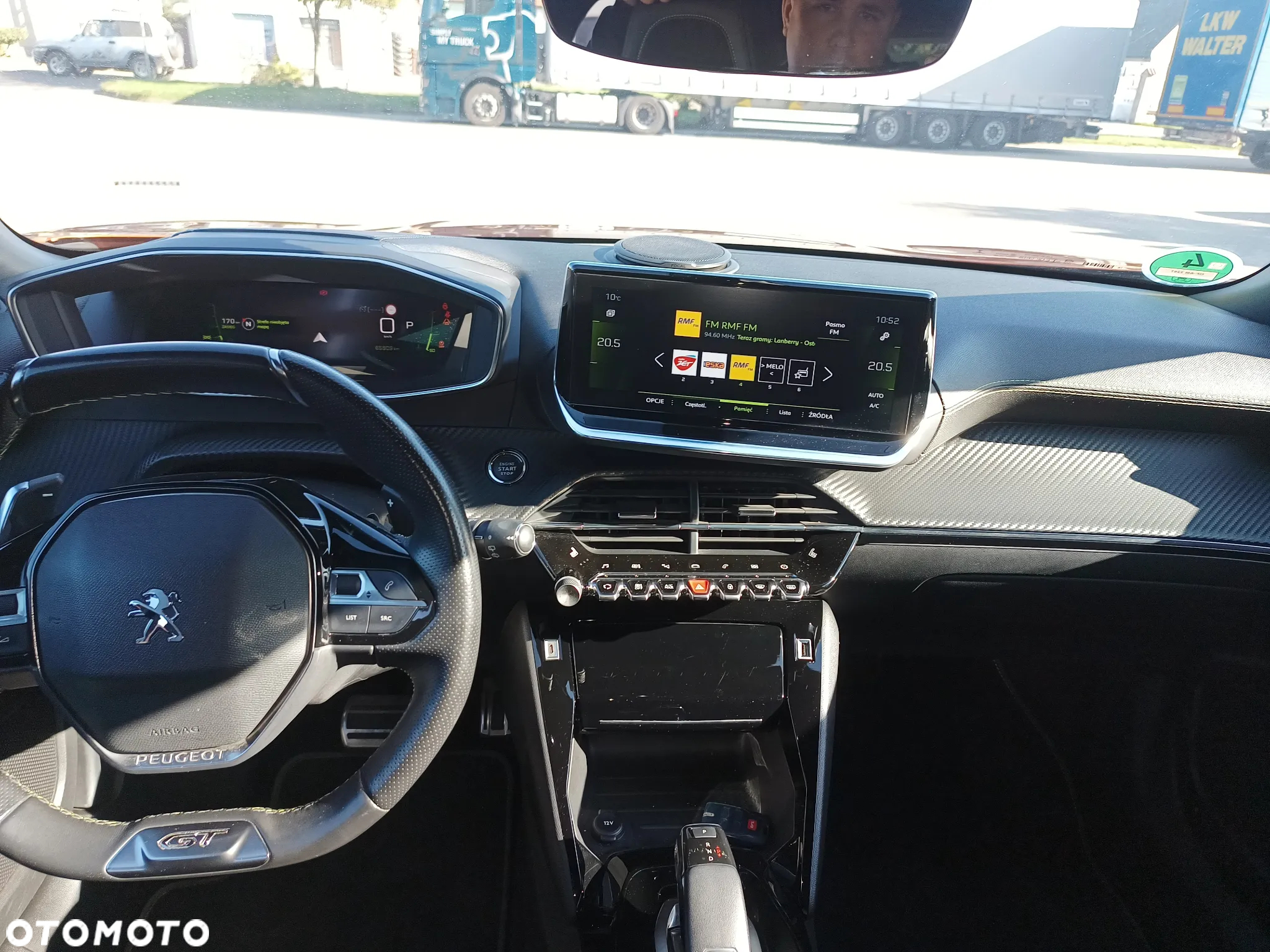 Peugeot 2008 PureTech 155 EAT8 GT Pack - 6