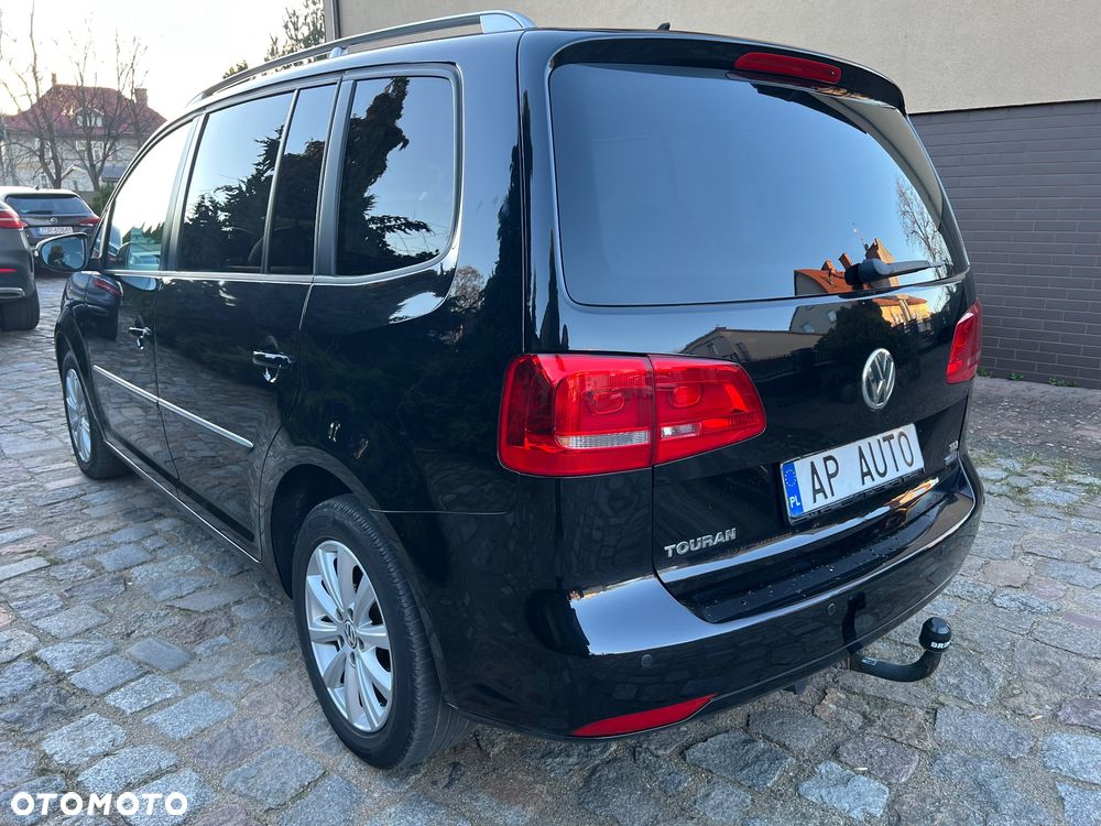 Volkswagen Touran 1.6 TDI DPF BlueMotion Technology Highline - 3