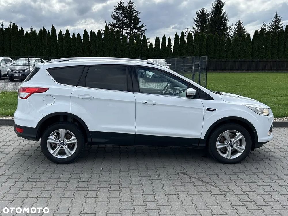 Ford Kuga - 10