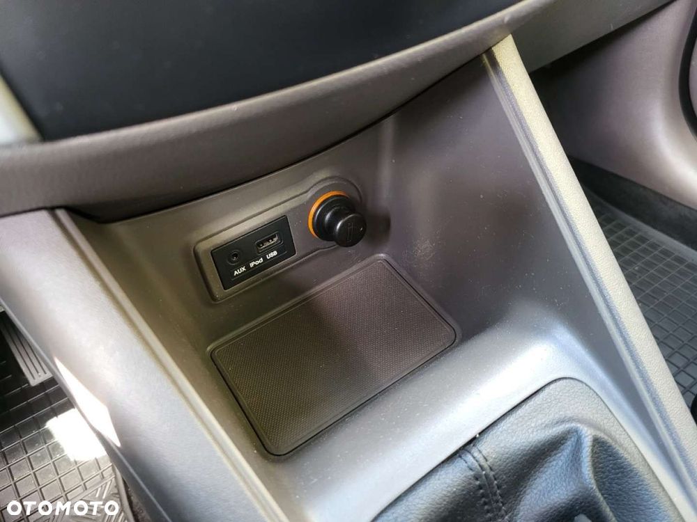 Kia Venga - 23
