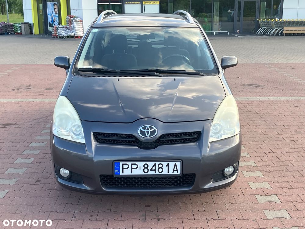 Toyota Corolla Verso 1.8 Sol - 8