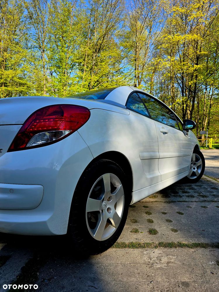 Peugeot 207 CC 155 THP Limited Edition - 37