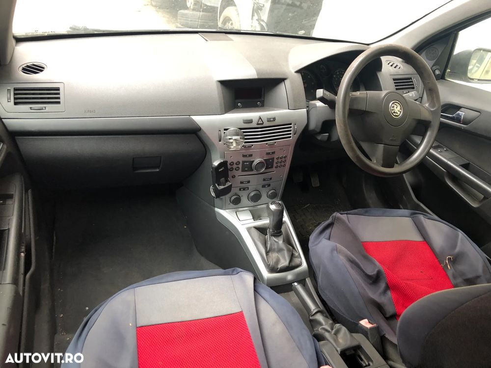 Dezmembrez Opel Astra H break gri argintiu 2009 1,7 CDTI 6+1R facelift Z17DTR - 7