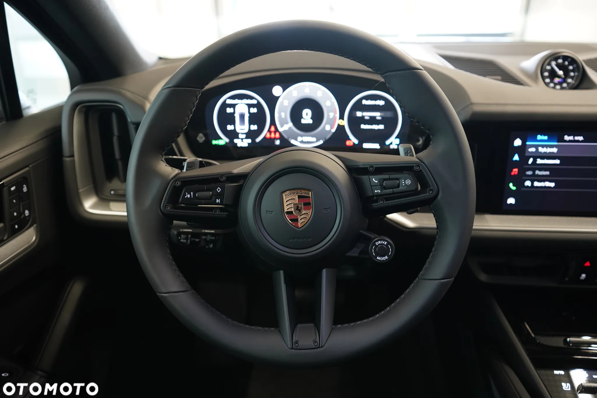 Porsche Cayenne Coupe - 16