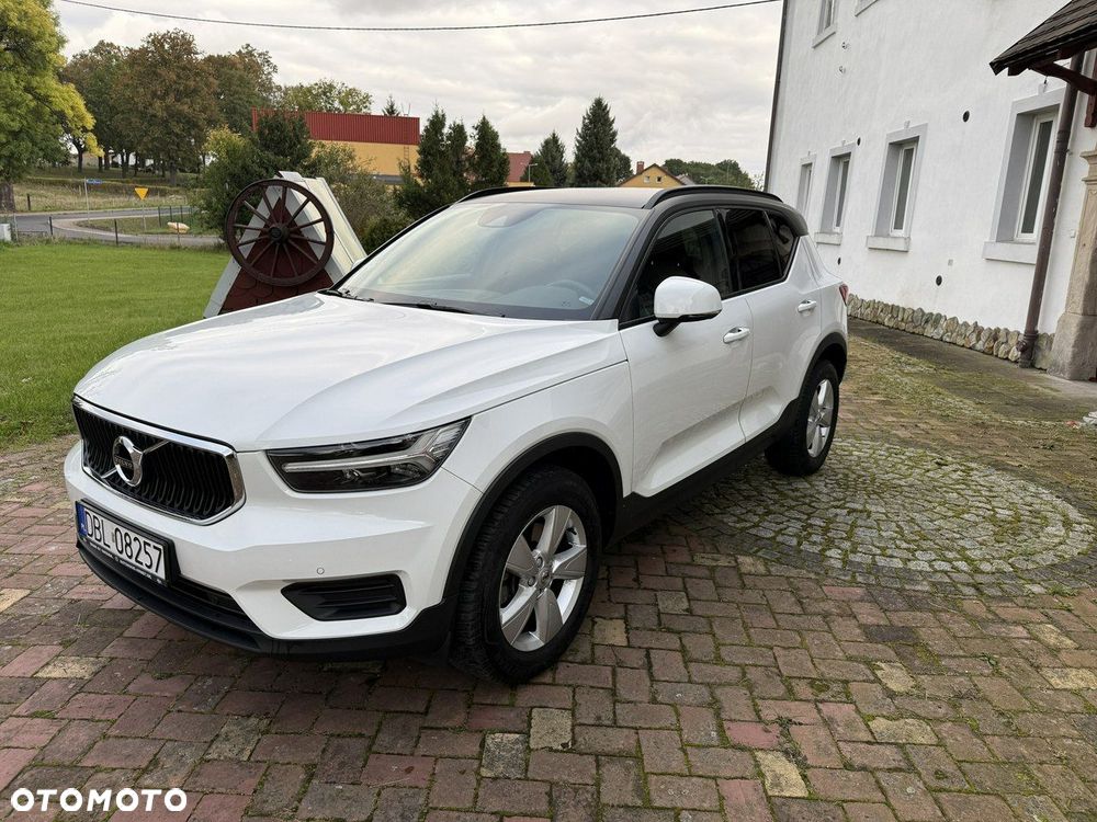 Volvo XC 40 T4 Geartronic Momentum - 25