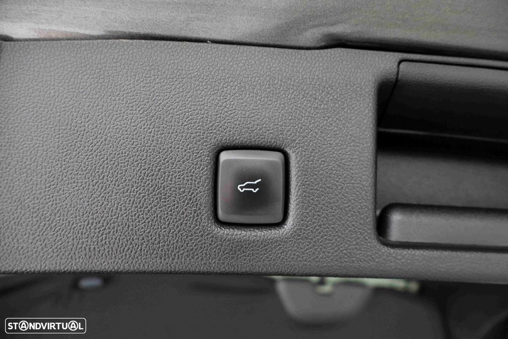 Ford Kuga 1.5 EcoBoost ST-Line X - 20
