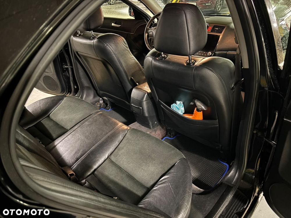 Honda Accord 2.0 Executive - 15