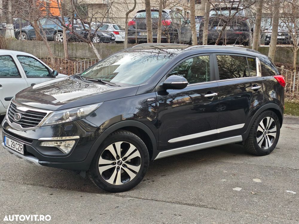 Kia Sportage 2,0 CRDI AWD Dream-Team Edition - 4