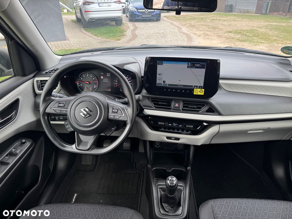 Suzuki Swift 1.2 Dualjet Hybrid MT Club - 19