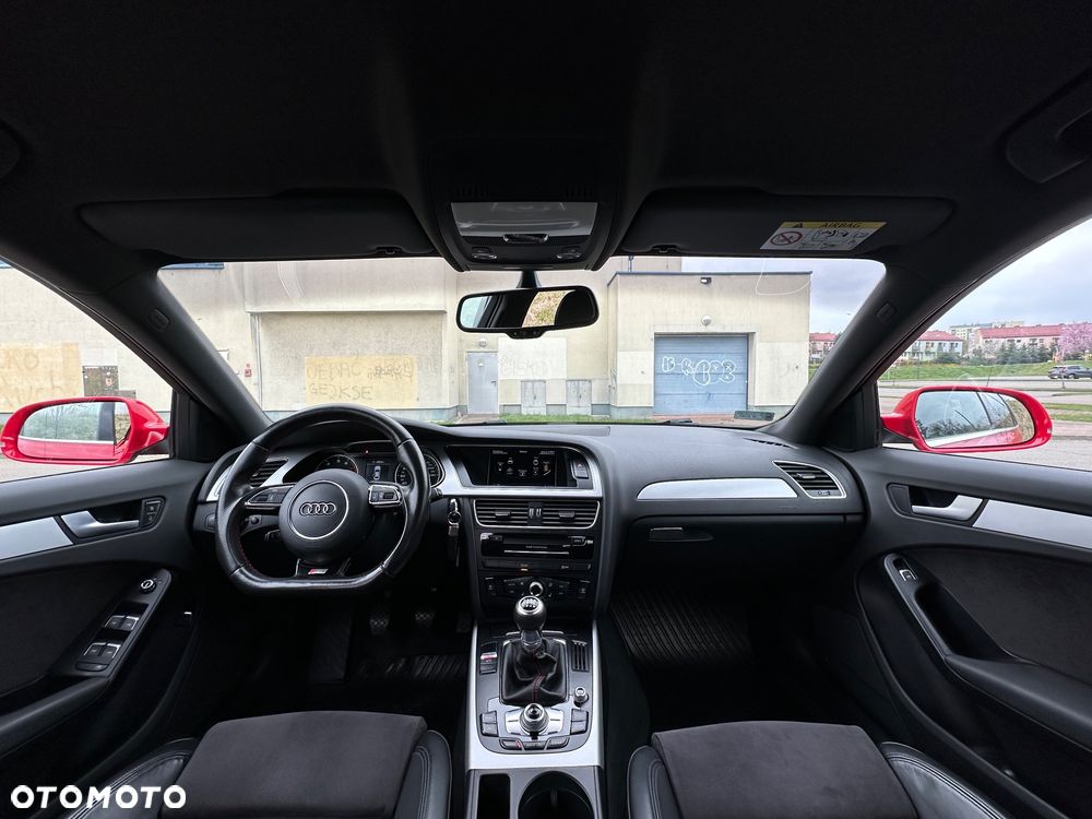 Audi A4 Limousine 1.8 TFSI S line Sportpaket - 27