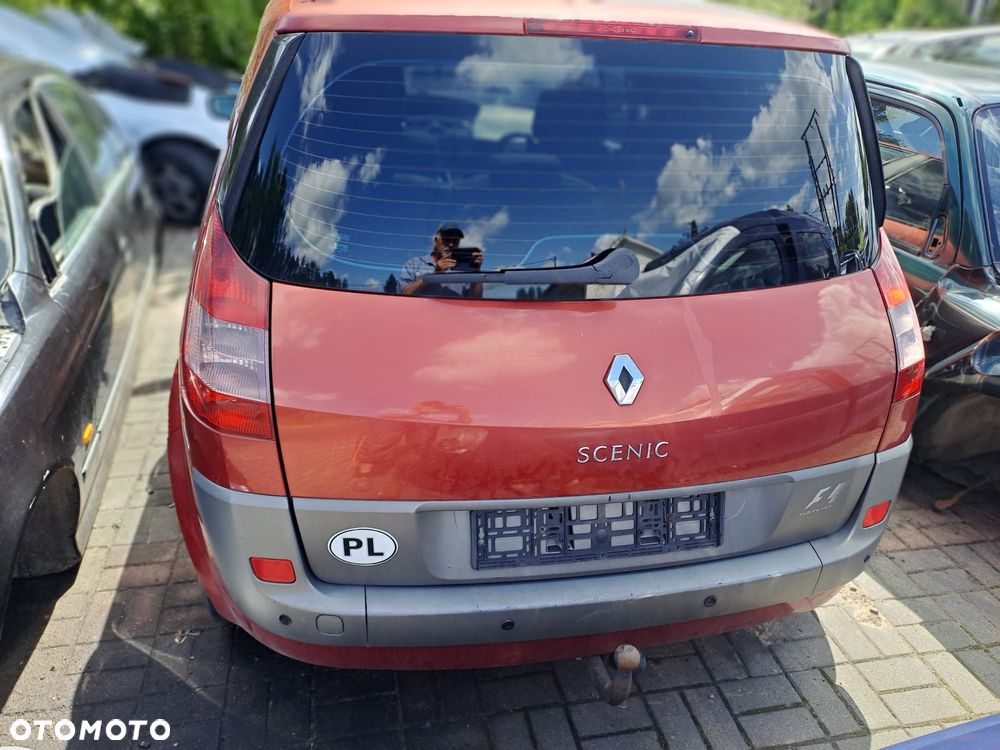 Megane Scenic II (03-06r.) 1.9 Dci 115KM. Silnik F9Q 812 Skrzynia PK6 018 lakier TEB76 – Red of Fire BC. GWARANCJA !!! Przód Tył Zestaw Komplet Drzwi Klapa Zderzak Błotnik Maska Grill Atrapa Szyba Pas Lampa Lusterko Boczki Fotel Kanapa Kokpit Deska Rozdzielcza Przełącznik Włącznik Sterownik Przewody Wiązka Instalacja Moduł Komputer Czujnik Listwa Pompa Alternator Wtryski Głowica Rozrusznik Kompresor Sprzęgło Dwumas Silnik Skrzynia ABS Klimatyzacji Paliwa Wspomagania Kolektor Turbina Przepustnica Zawór Chłodnica Koło Hak Belka Sanki Zawieszenie Mcpherson Półoś Amortyzator Wydech Tłumik Zacisk Most - 3
