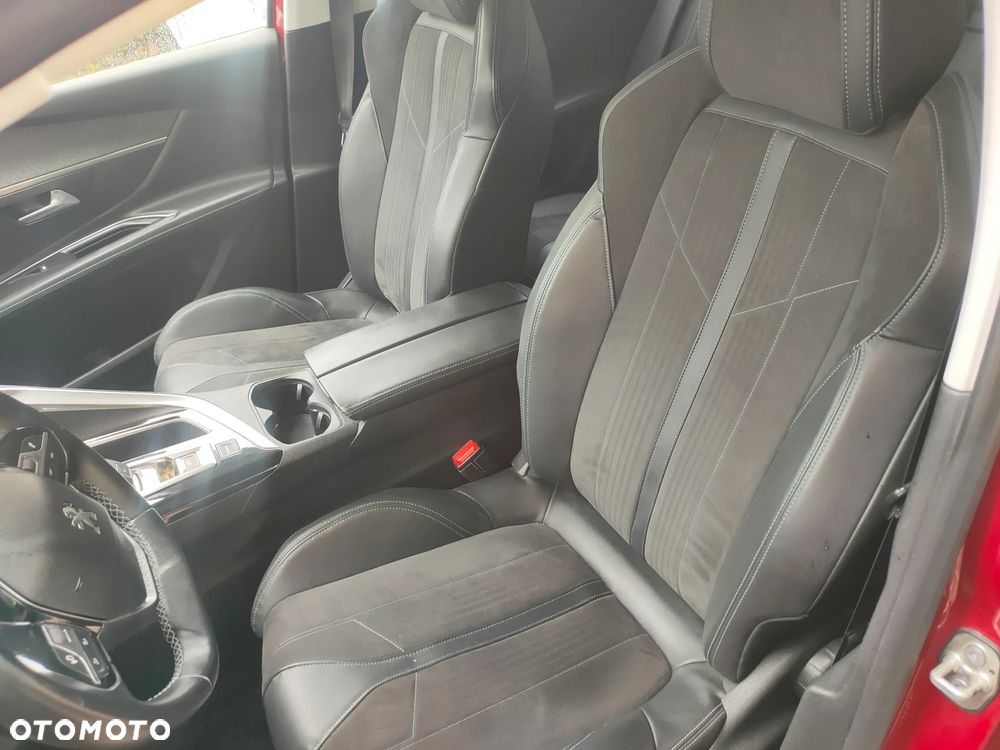 Peugeot 3008 PureTech 130 Stop & Start GPF EAT8 Crossway - 9