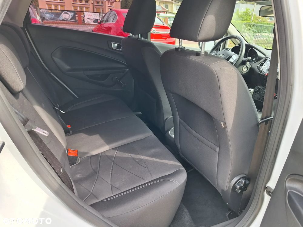 Ford Fiesta 1.25 Trend - 19