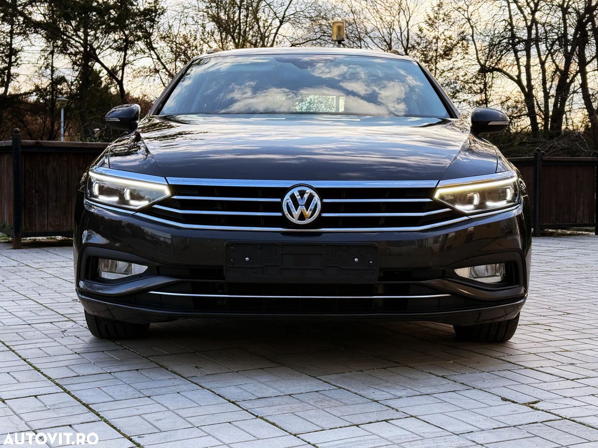 Volkswagen Passat 2.0 TDI SCR Business - 8
