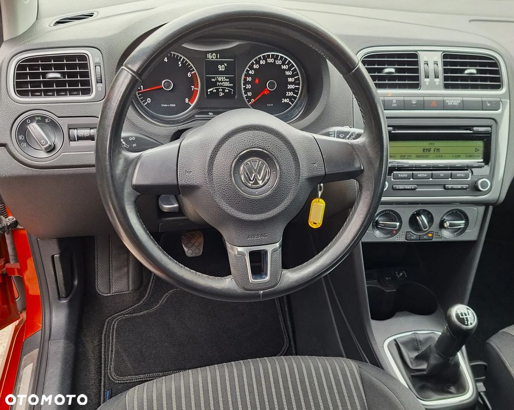 Volkswagen Polo 1.4 16V Highline - 6