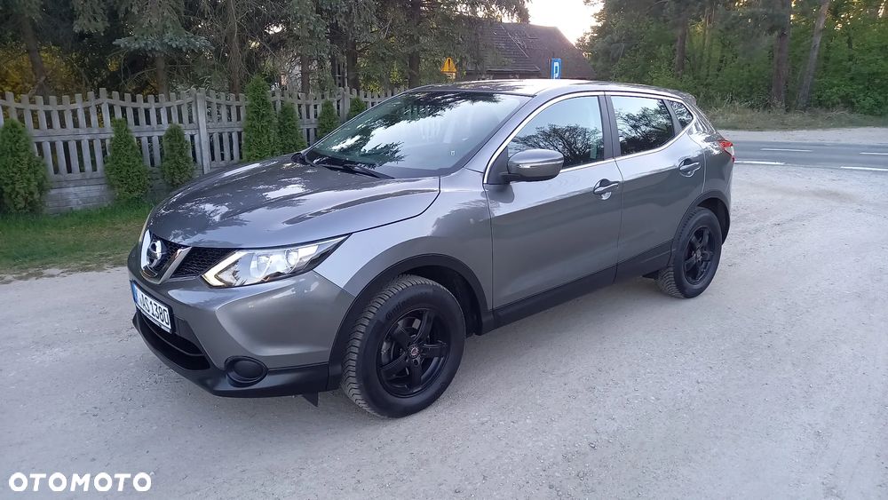 Nissan Qashqai - 1