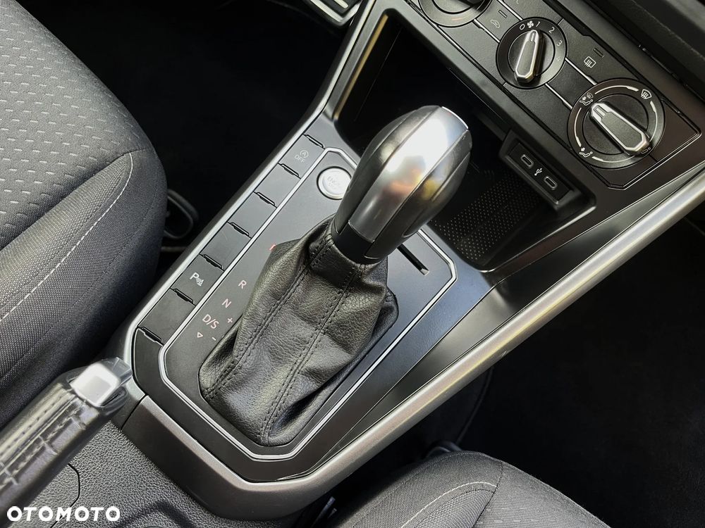 Volkswagen Polo 1.0 TSI OPF DSG ACTIVE - 32