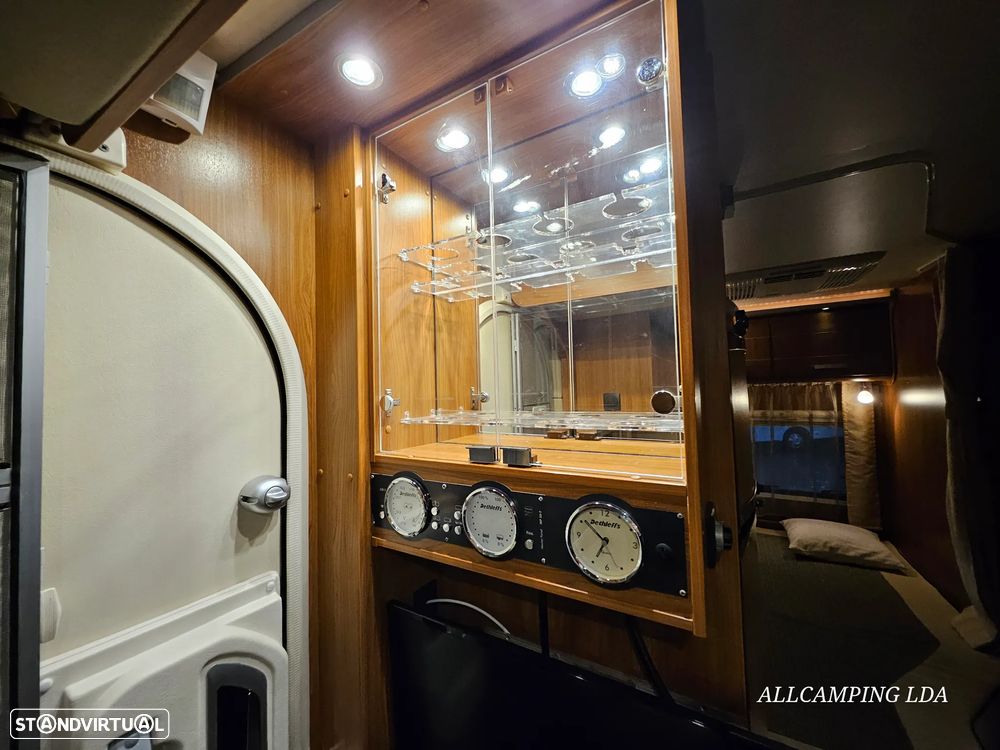 Dethleffs Globe4 LUXUS CHASSI AL-KO CAMA FRANCESA + BASCULANTE - 58