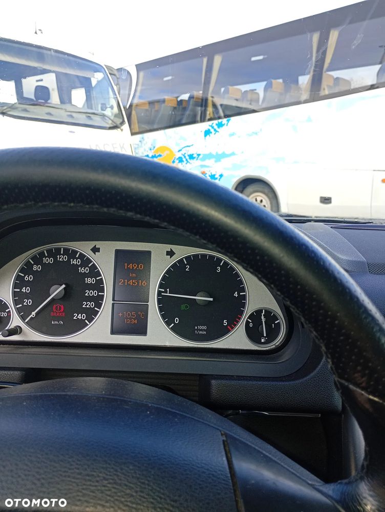 Mercedes-Benz Klasa B 200 CDI - 9